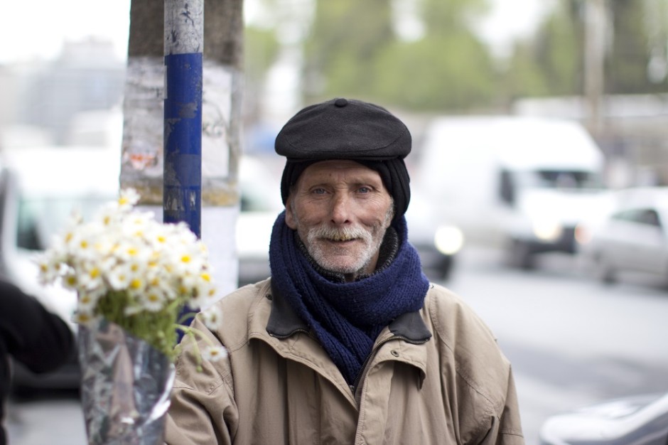 Der alte Herr, den ich in Sisli traf, lebt seit 60 Jahren in seiner Geburtstadt Istanbul. Istanbul ist eines der schönsten Orte, verrät er mir. "Hier bist du frei." Deutsch spricht er auch, da er Verwandte in Braunschweig hat.