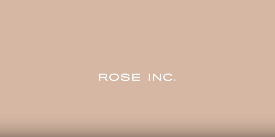 Dieses Bild hat ein leeres Alt-Attribut. Der Dateiname ist Screenshot_2020-07-02-In-My-Bathroom-Rosie’s-Everyday-Makeup-Routine-900x449.png